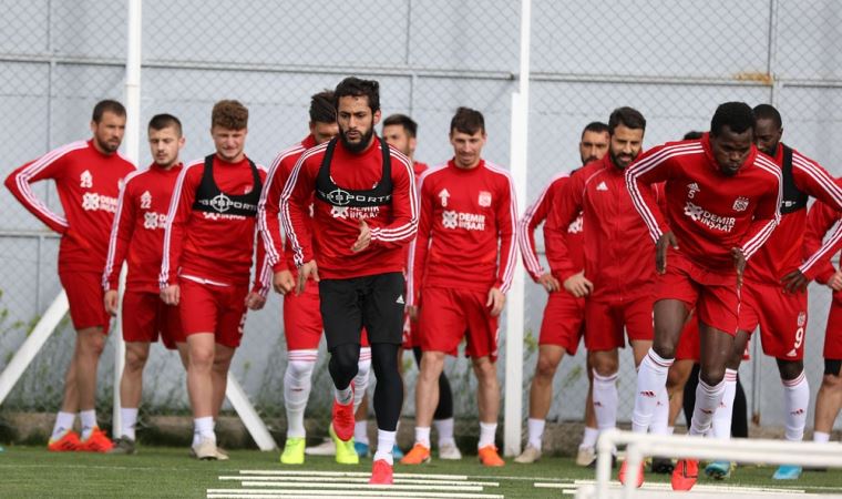 Sivasspor tam gaz hazırlanıyor