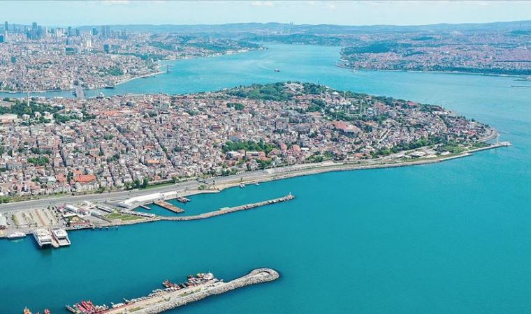 İstanbul Boğazı'ndaki renk değişiminin sebebi açıklandı