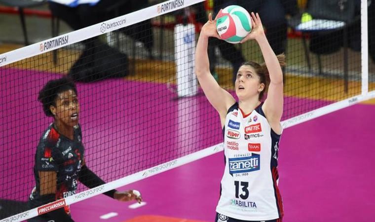 Eczacıbaşı VitrA'ya Sırp voleybolcu Mirkovic