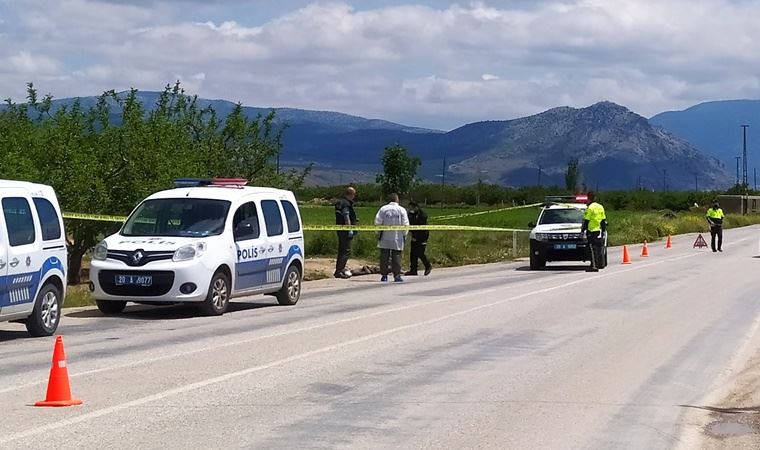 Eşini bıçaklayıp cezaevine giren şahıs, tahliye olunca oğlunu öldürdü