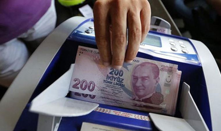 Hazine bir günde 6.3 milyar lira borçlandı