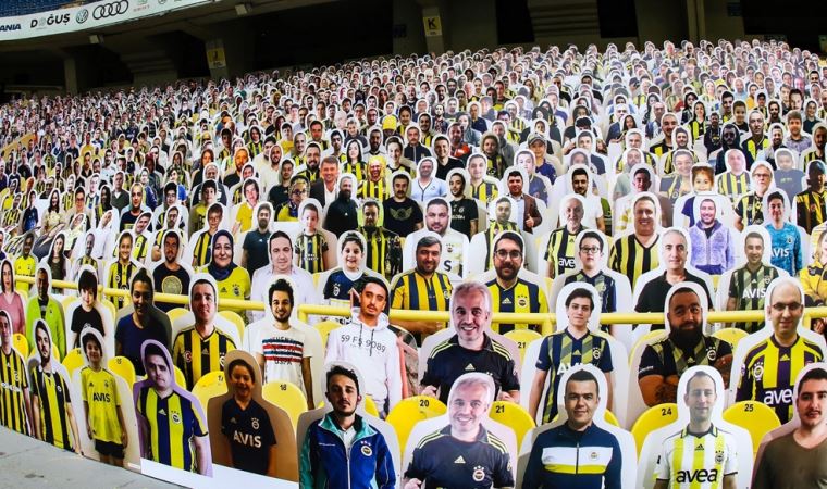 Kadıköy’de 10 bin taraftar hazırkıta