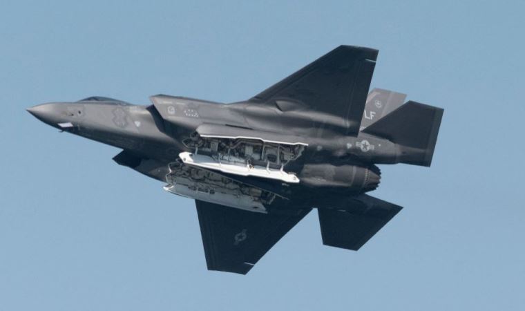 ABD Senato Komitesi'nden Türkiye'ye verilmeyen F-35 savaş uçaklarının modifiye edilmesine onay