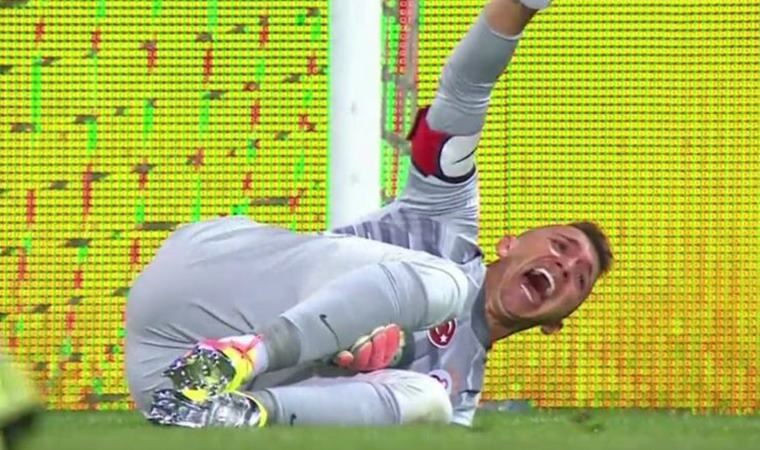 Muslera için ameliyat kararı!