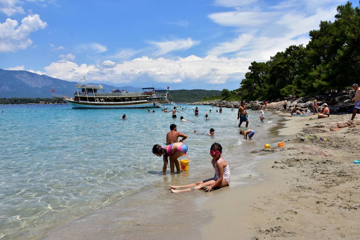 Yer Muğla: Tropik adayı andırıyor