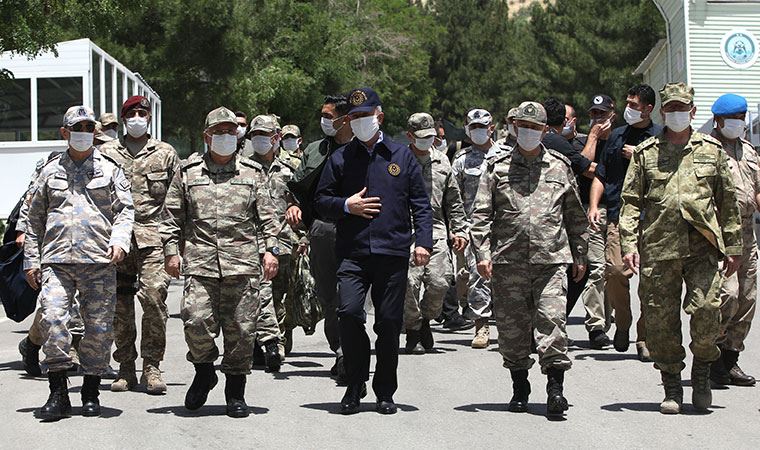 Akar ve TSK komuta kademesi sınır bölgesinde