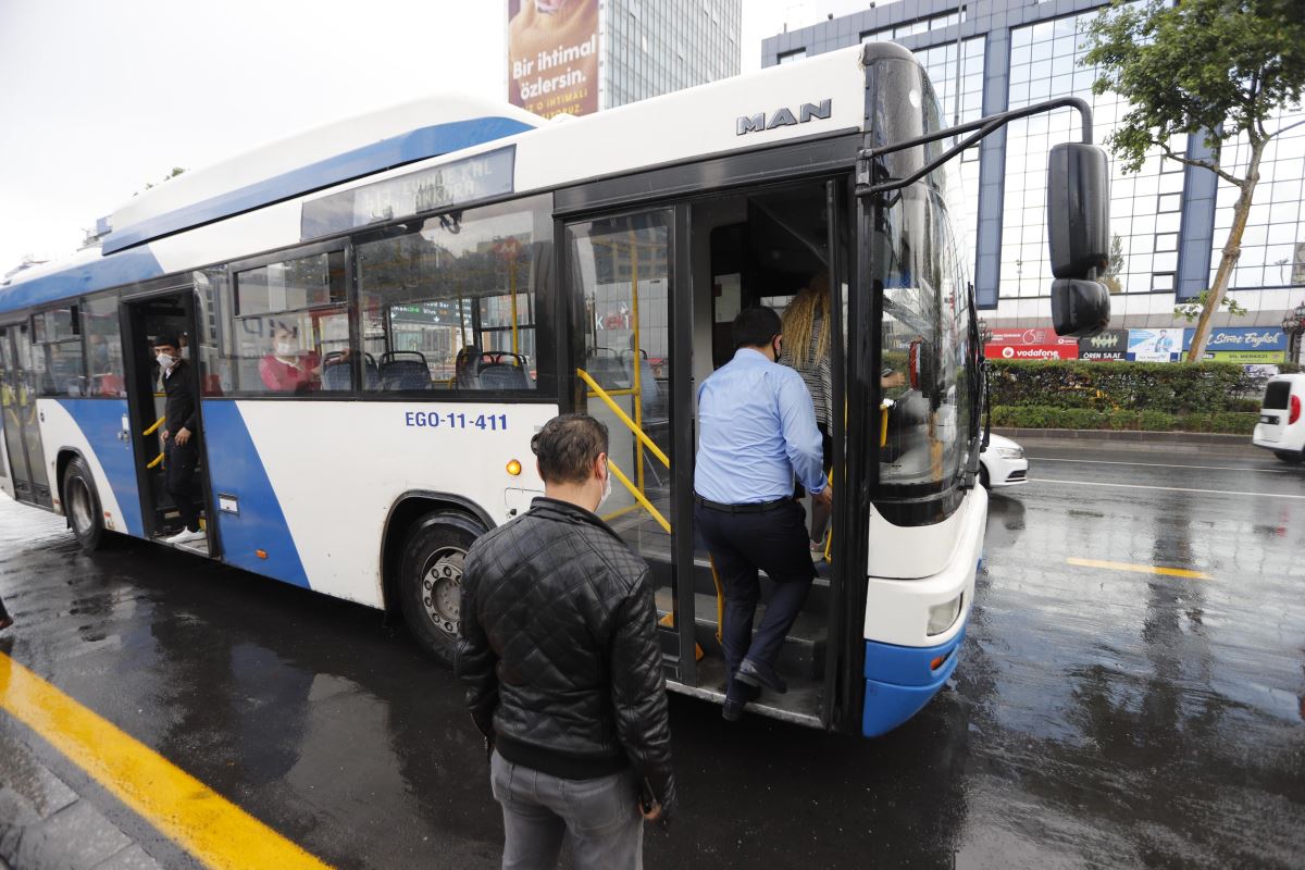 Toplu taşıma araçlarının getirdiği hava akımında koronavirüs riski