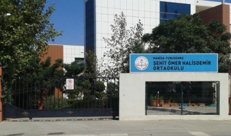 Eğitim-Sen: Manisa'da koronavirüslü öğrenci sınava girdi, 19 öğrenci karantinaya alındı