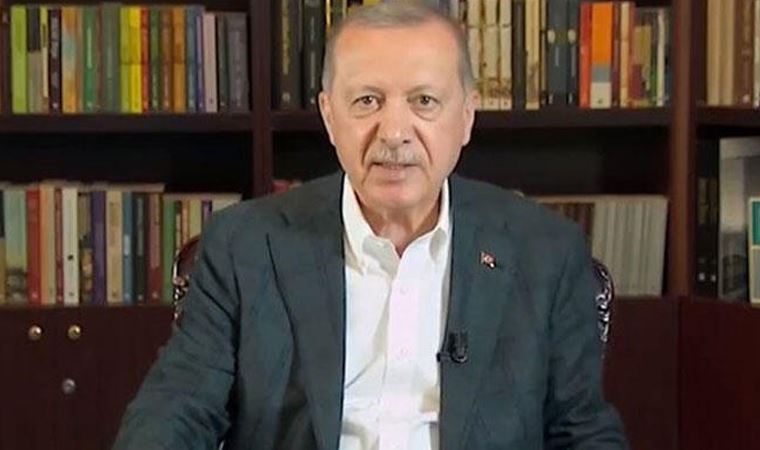 Erdoğan'dan 'sosyal medyaya düzenleme' açıklaması: Ahlaki zemine taşıyacağız