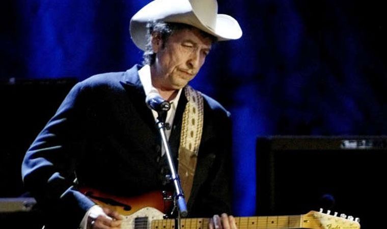 Bob Dylan son albümü 