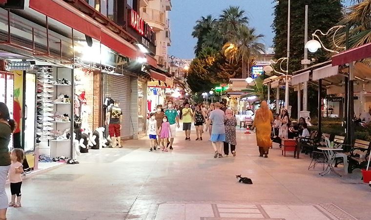 Marmaris'te 5,2 büyüklüğünde deprem