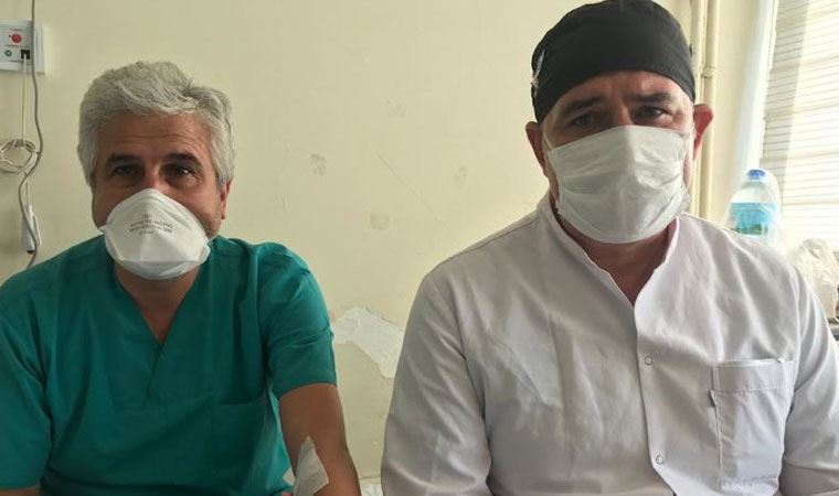 Maske uyarısı yapan doktorlara saldırı