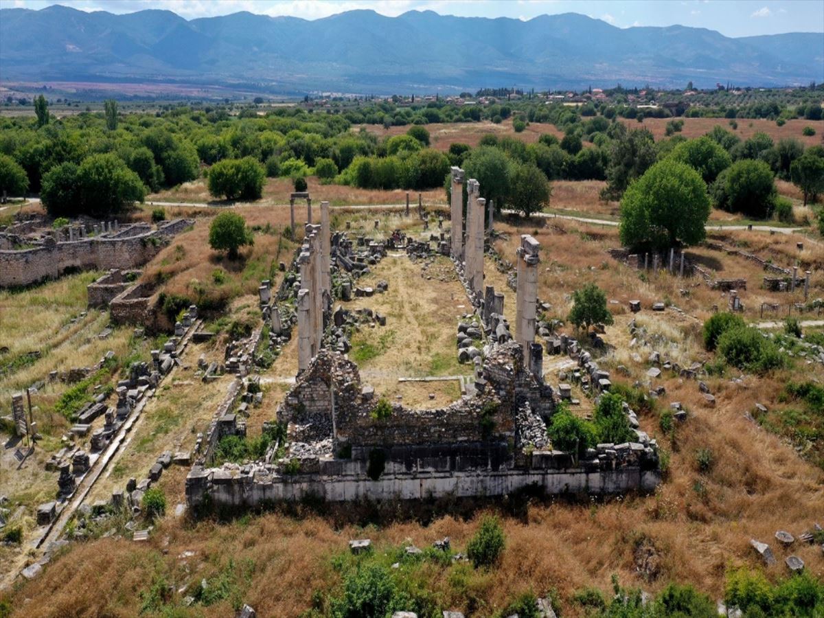 Türkiye'nin antik kentleri ziyaretçilerini bekliyor