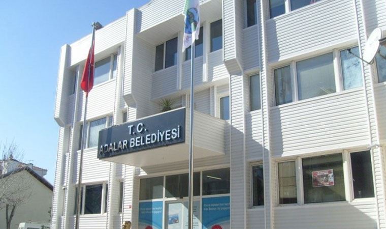 Adalar Belediyesi'ne pompalı tüfekle saldırı