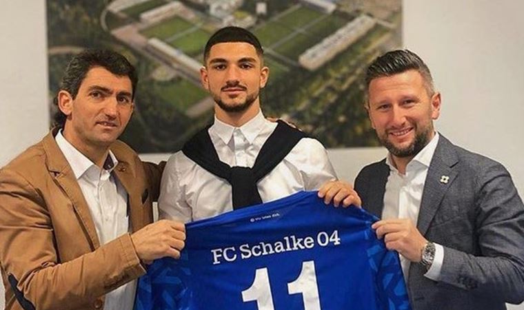 Küçük Çalhanoğlu Schalke 04'te