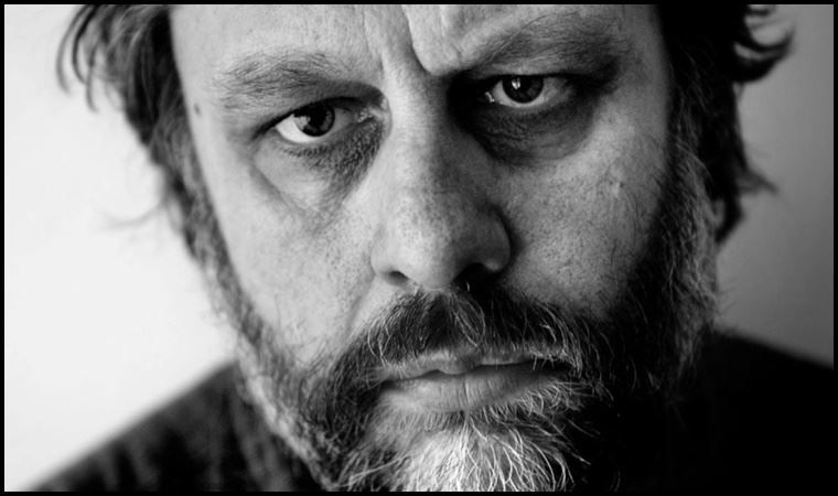 Slavoj Žižek’i okurken düşünmek