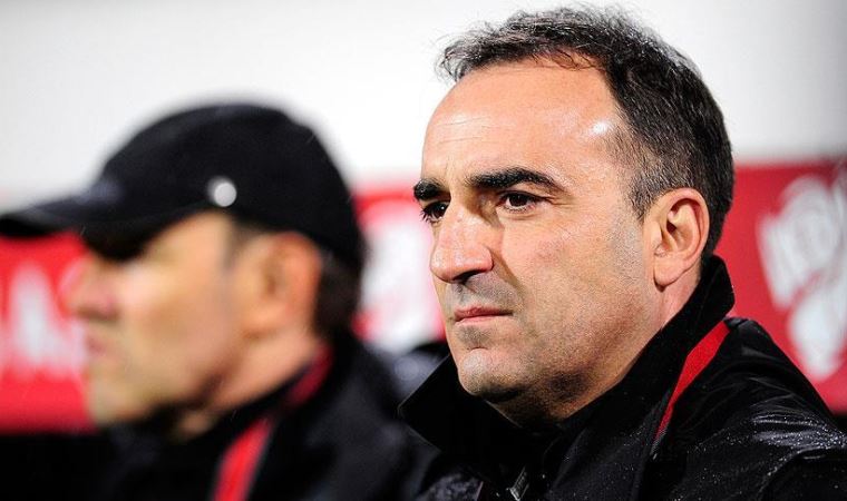 Carlos Carvalhal'e saldırı