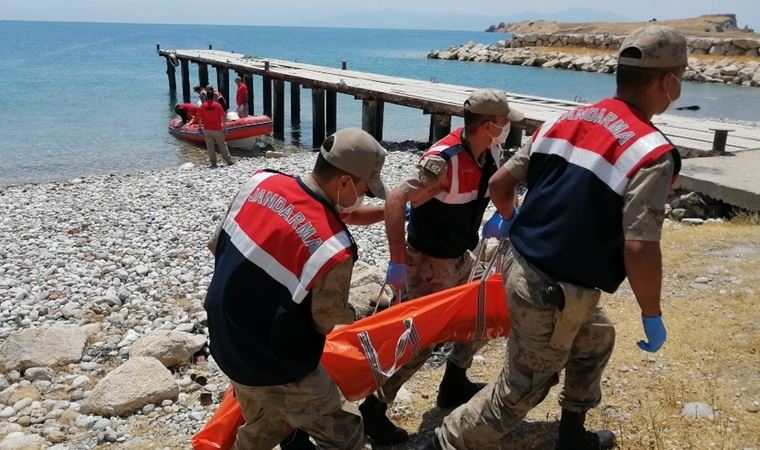 Van Gölü’ndeki tekne faciasında ulaşılan ceset sayısı 39 oldu