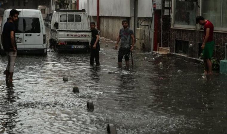 İBB’den Esenyurt'taki sel mağduru ailelere nakit desteği