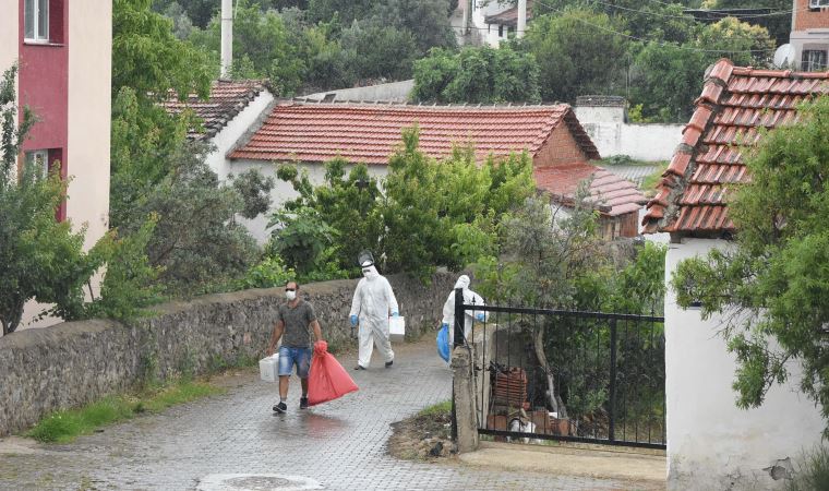 Aynı mahalleden 4 kişi koronavirüsten yaşamını yitirdi, komşular tedirgin