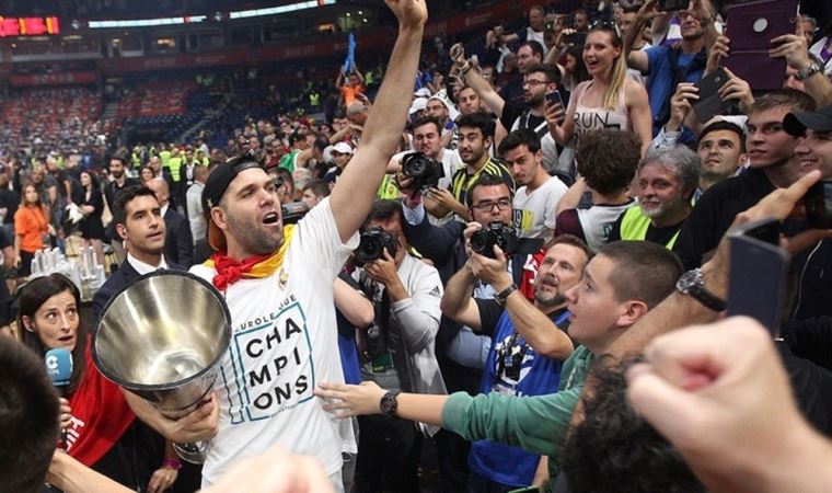 Real Madrid, 40 yaşındaki Felipe Reyes’in sözleşmesini uzattı