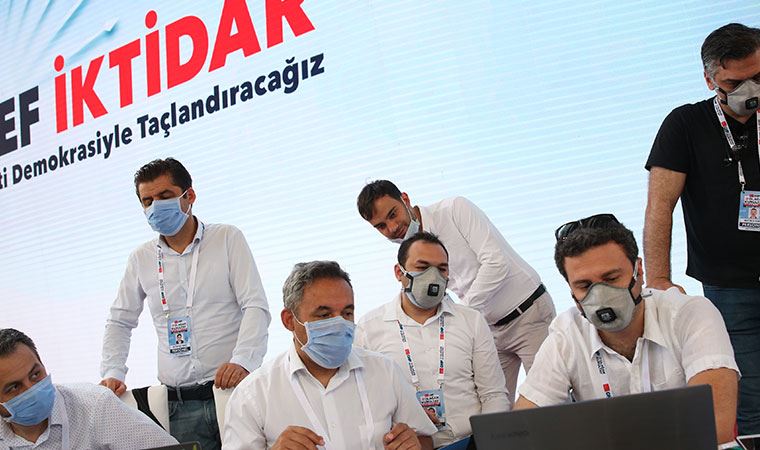 CHP Kurultayı’nda oy kullanma işlemi bitti