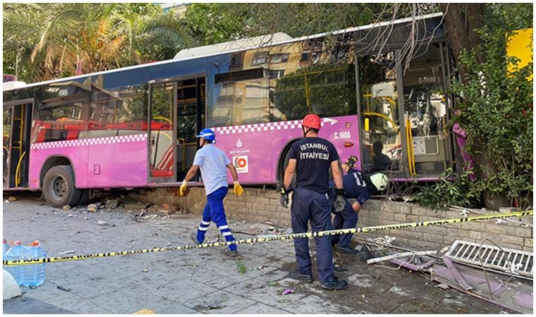 İETT şoförü kalp krizi geçirince araç kontrolden çıktı