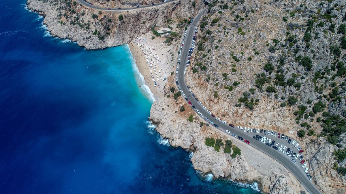 Kaputaş Plajı eski günlerine döndü