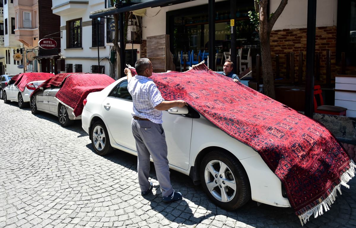 Sultanahmet’te dikkat çeken görüntü