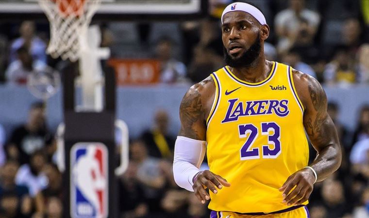 LeBron attı, Lakers kazandı