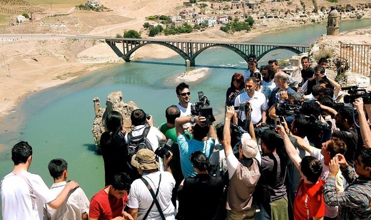 Tarkan'dan Hasankeyf paylaşımı: Çok yazık oldu