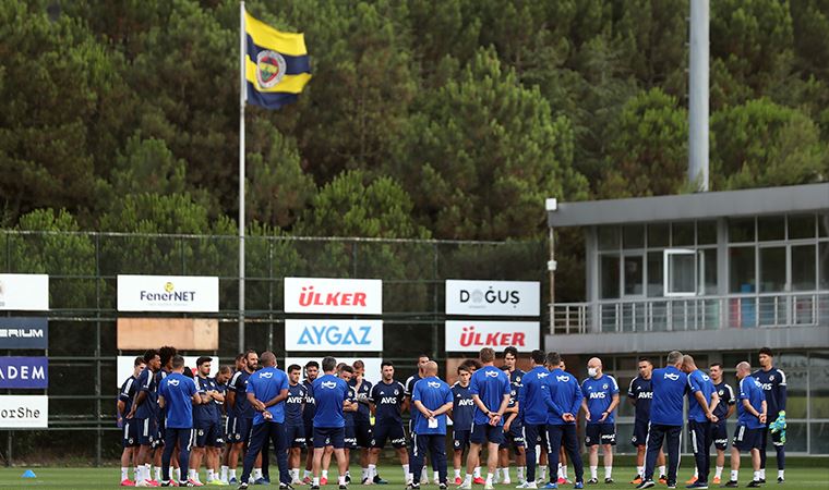 Fenerbahçe'de hazırlıklar devam ediyor