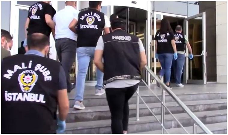 İstanbul’da ‘tapu’ operasyonu: 3'ü tapu görevlisi 7 şüpheli şahıs gözaltına alındı