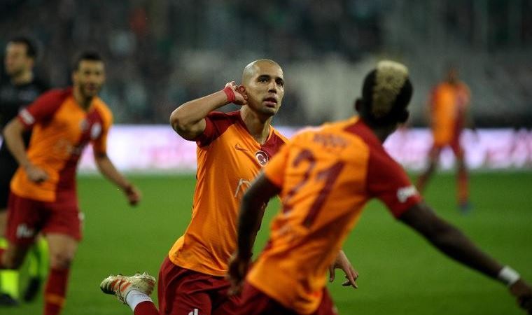 Galatasaraylı Feghouli'ye İtalya'dan sürpriz teklif