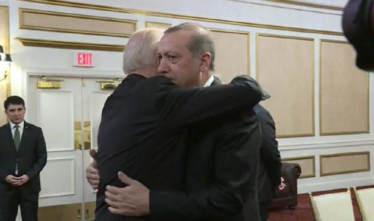 Biden dört yıl önce Erdoğan’a böyle sarılmış