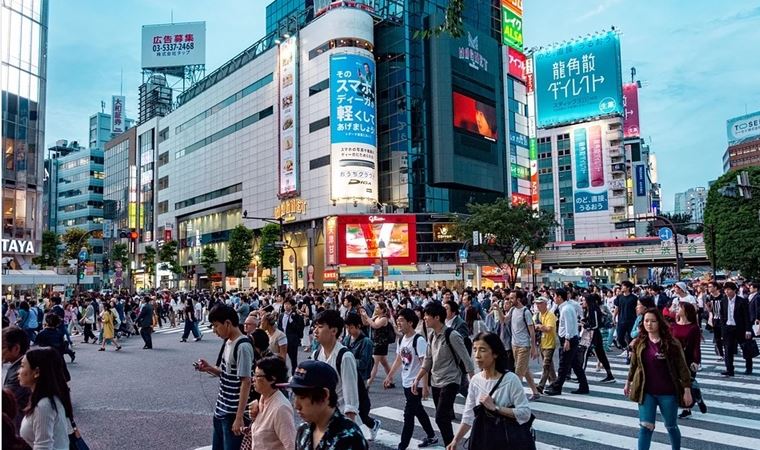 Japonya'da son bir haftada 27 kişi sıcaktan öldü