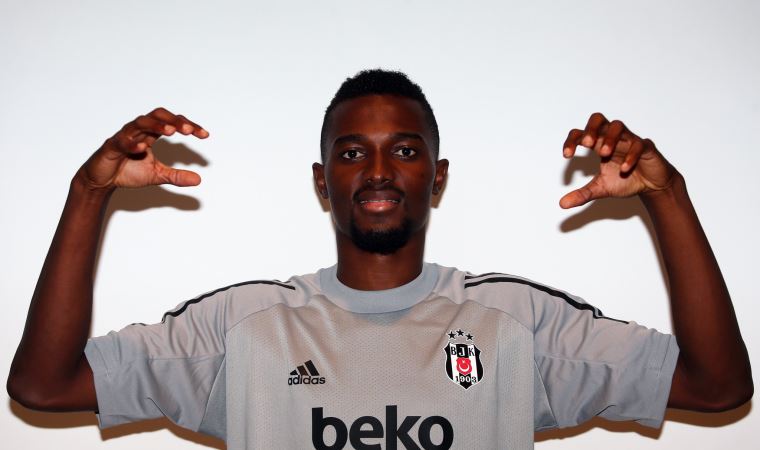 Beşiktaş, Mensah'ı kadrosuna kattı