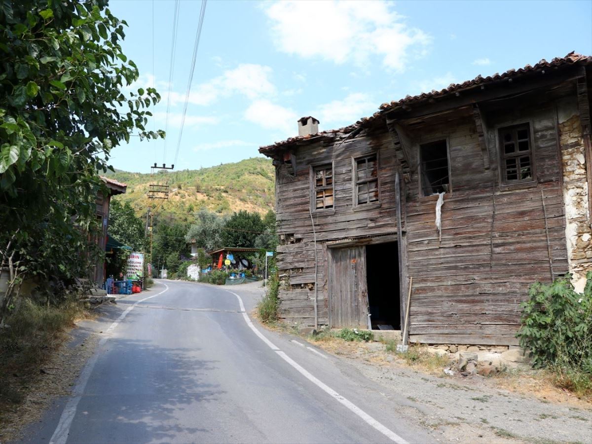 Tekirdağ'ın Şarköy ilçesindeki Uçmakdere sakinlik arayanların uğrak yeri