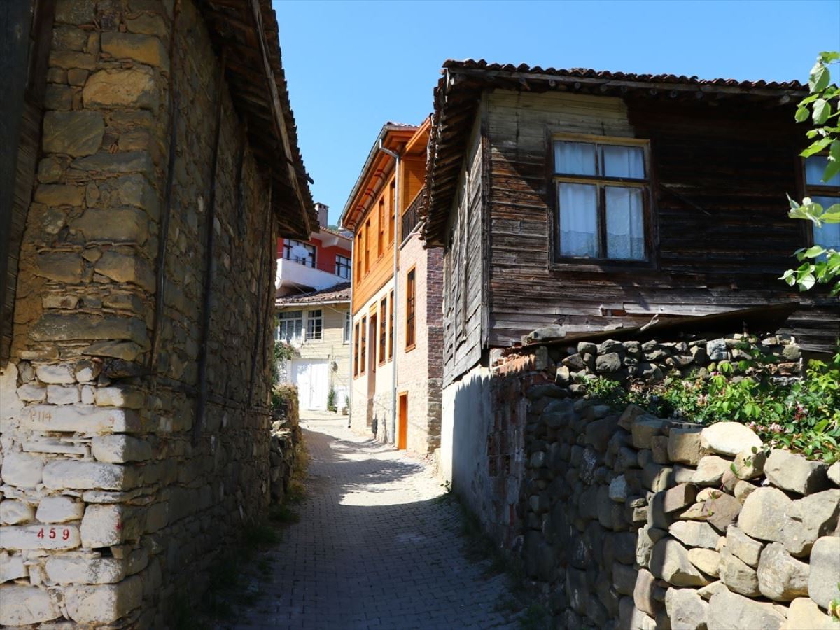 Tekirdağ'ın Şarköy ilçesindeki Uçmakdere sakinlik arayanların uğrak yeri