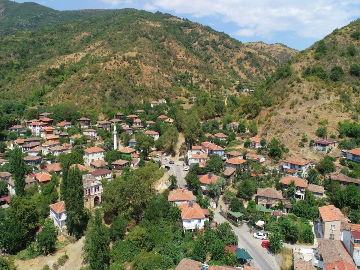 Tekirdağ'ın Şarköy ilçesindeki Uçmakdere sakinlik arayanların uğrak yeri