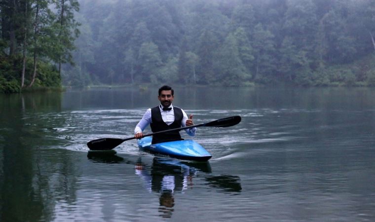 Milli kanocu düğün fotoğraflarını kanosu ile birlikte çektirdi