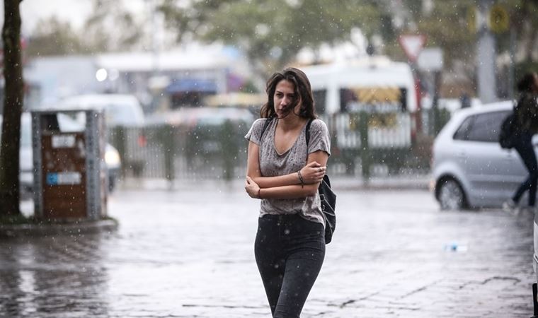 İstanbullular dikkat! Sağanaklar yarın başlıyor