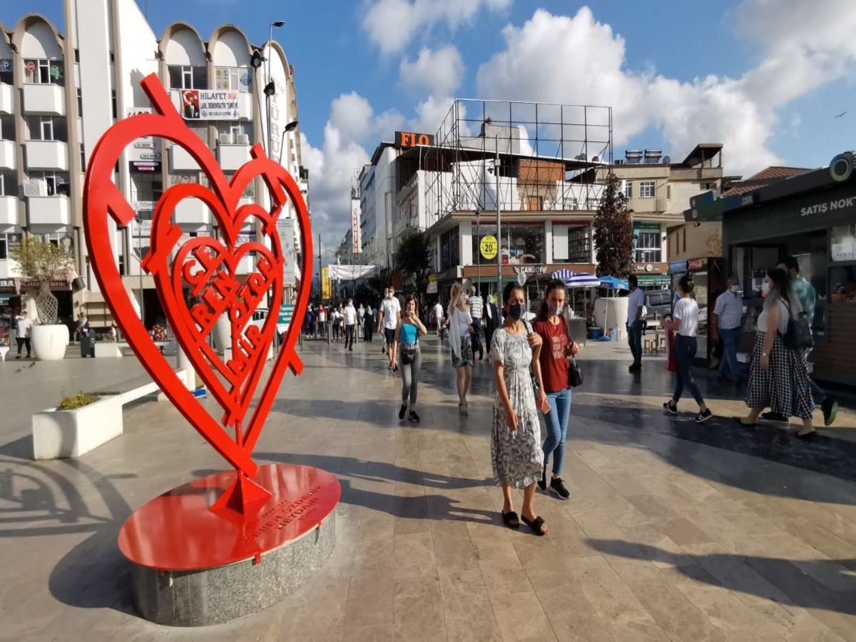 Ceren Özdemir'in adı, Köprübaşı Meydanı'nda yaşatılacak