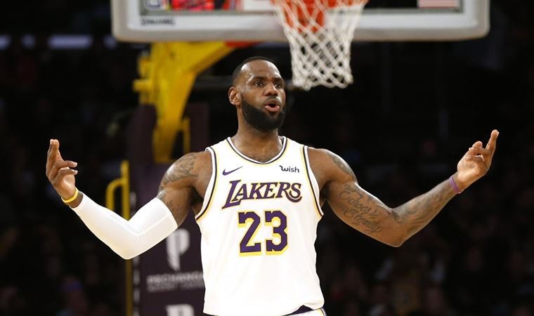 LeBron James vites yükseltti!