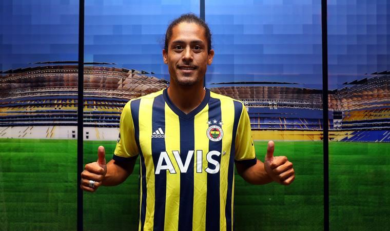 Fenerbahçe Lemos'u açıkladı