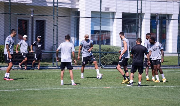 Beşiktaş'ta Sergen Yalçın yeni golcüyü bekliyor!