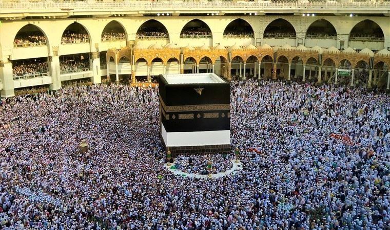 Suudi Arabistan'dan flaş karar: Kabe yeniden ibadete açılabilir