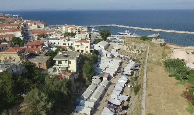 26 Türk vatandaşı sığınmacı iki balıkçı teknesiyle Yunanistan'ın Sakız Adası'na kaçıp 'siyasi iltica talebinde bulundu'