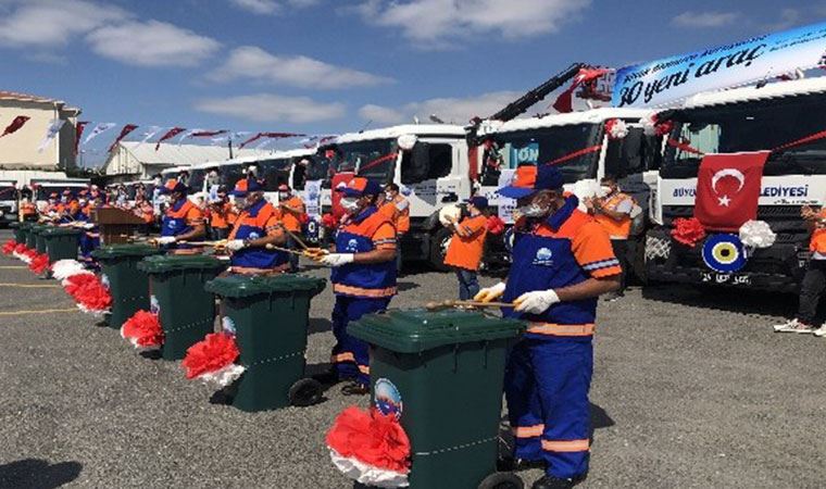 Büyükçekmece Belediyesi'ne 51 araçlık filosuyla artık çöplerini kendisi toplayacak