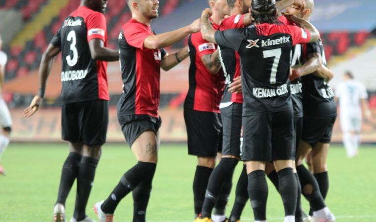 Gaziantep FK, harcama limitinde şampiyon takımlarla yarışıyor